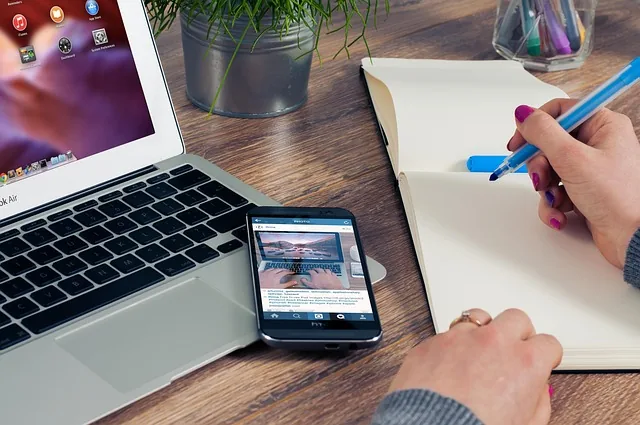 büro, anmerkungen, notizblock, unternehmer, hand, sekretär, arbeitgeber, macbook, schreiben, stift, iphone, iphone 6, buchhaltung, schreibtisch, arbeit, arbeitsplatz, heimbüro, weiblich, büro, büro, büro, büro, büro, schreiben, schreiben, schreiben, schreiben, buchhaltung, schreibtisch, schreibtisch, arbeit, arbeit, arbeit, arbeit, arbeitsplatz