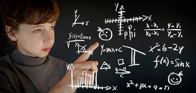 schüler, mathematik, bildung, formel, physik, schule, berechnung, arithmetik, geometrie, funktion, umfang, quadratwurzel, geometrisch, zählen, radius, kind, junge, mathematik, mathematik, mathematik, mathematik, mathematik, physik, physik, schule, schule