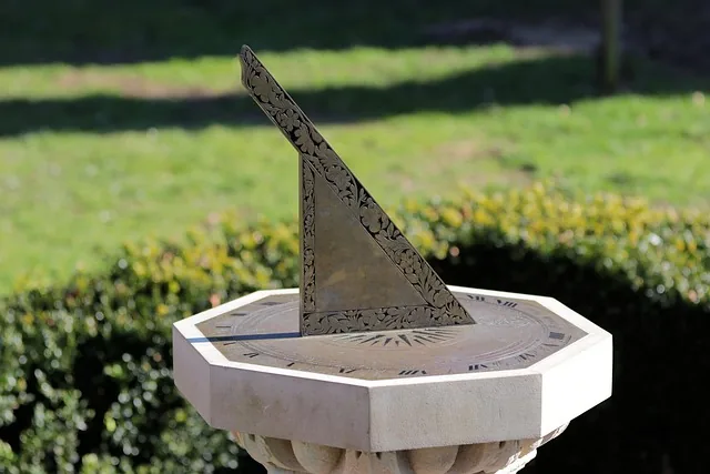 sundial, sun dial, manor house, pedestal, time, telling time, sundial, sundial, sundial, sundial, sundial, sun dial, sun dial, sun dial, sun dial, pedestal