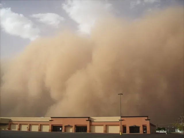 sandstorm, sand flood, storm, dust, dirt, haboob, weather, sand, brown storm, sandstorm, sandstorm, sandstorm, sandstorm, sandstorm