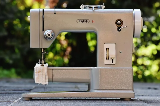 nähmaschine, pfaff, sechziger jahre, alt, model 91, nähen, stoff, handarbeit, textil, nähmaschine, nähmaschine, nähmaschine, nähmaschine, nähmaschine